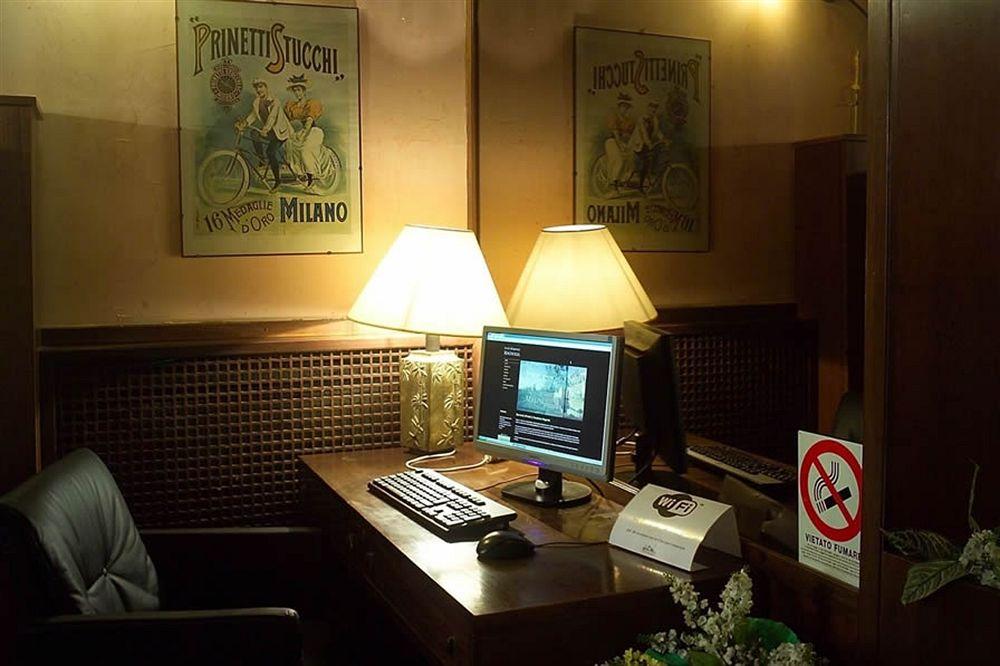 Hotel Residence Magnolia Рим Екстериор снимка
